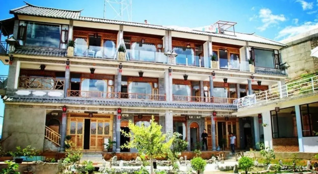 Shuanglang Suixi Mountain and Sea View Inn, Rezerwuj Hotel Dali Yunnan