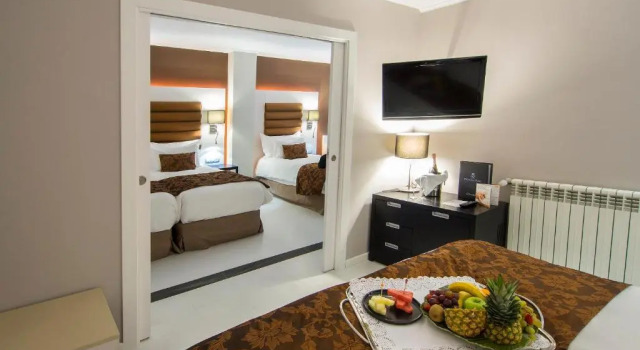 Семейный номер Standard с видом на горы Hotel Princesa Parc