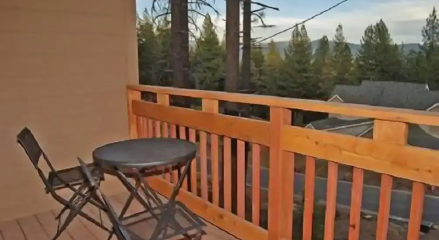 Коттедж с 2 комнатами с балконом Tahoe Stoneridge