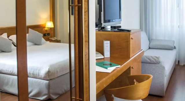 Двухместный номер Standard Hotel President