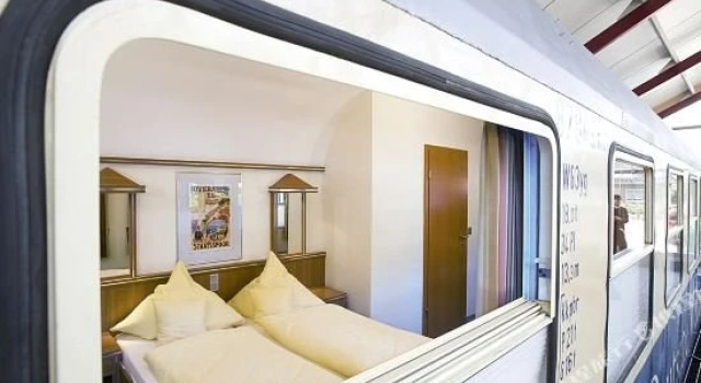 Hotel-Bahnhof Lechtrup-Merzen, Забронировать Отель Бевергерн Штайнфурт