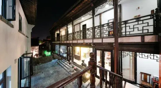 Qisu Starry Sky · Canal Courtyard Designer Hotel, Prenota Hotel Hotel a Shandong con parcheggio, Parcheggio