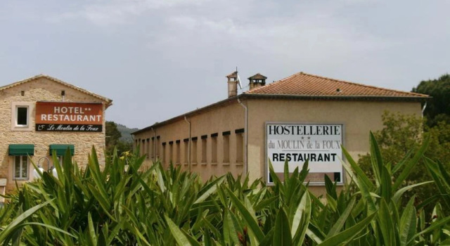 Hotel Restaurant Le Moulin de la Foux, Забронировать Отель Драгиньян Вар