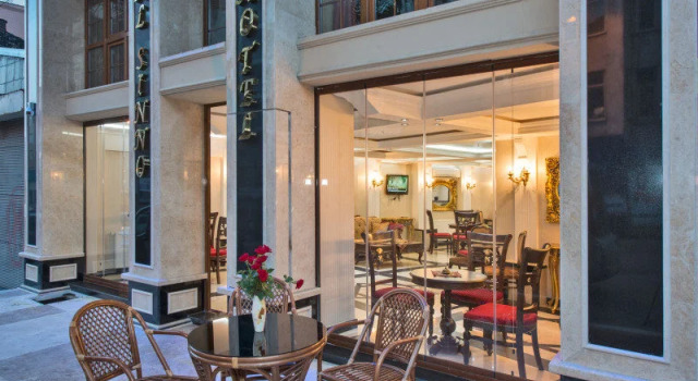 Al Sinno Hotel, Забронировать Отель Отели Стамбула с парковкой, рядом с City's Nisantasi, Парковка