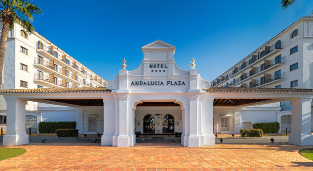Hard Rock Hotel Marbella - Puerto Banús, Prenota Hotel Marbella Costa del Sol