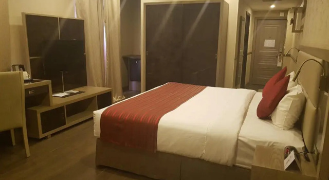Двухместный номер Superior Ramada by Wyndham Bishkek Centre