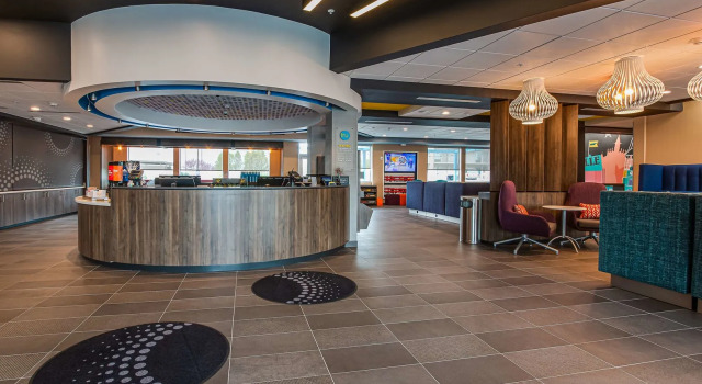TRU By Hilton Clarksville, Забронировать Отель Кларксвилл Теннесси