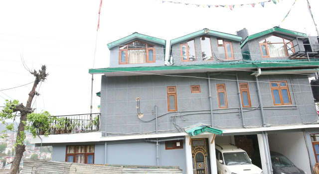 OYO 14024 Home Bright 2BHK Jhanjeri
