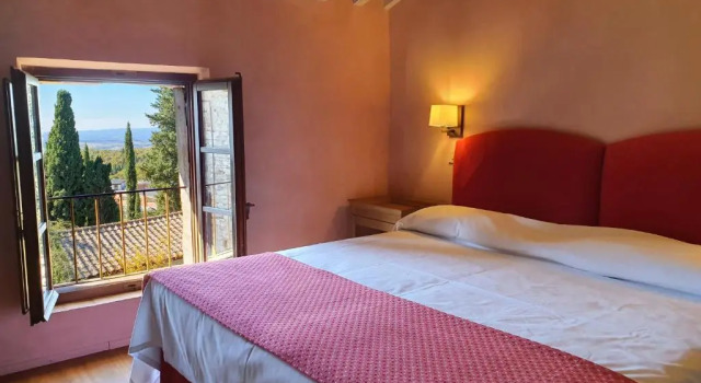 Полулюкс Castello di Fonterutoli Wine Resort