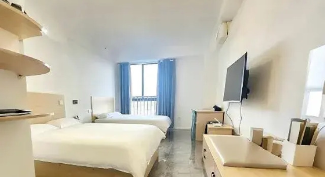 Songming Youjia E-Sports Hotel, Prenota Hotel Kunming Yunnan