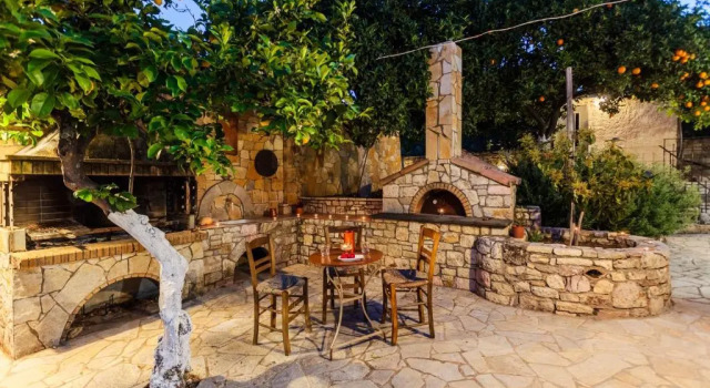 Коттедж Petalidi Olive Garden Stone House near the beach