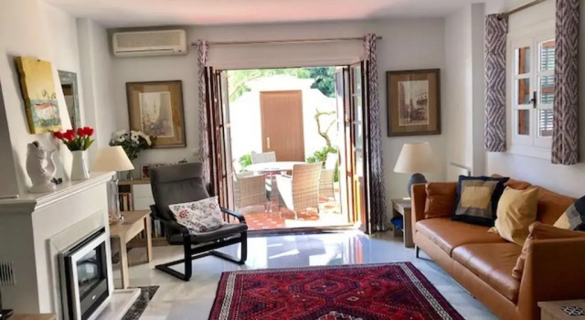 Estepona - Playa - Villa con terraza solárium con vistas al mar Jo41, Забронировать Отель Эстепона Коста-дель-Соль