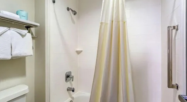 Четырёхместный люкс Quality Inn Murfreesboro-University Area