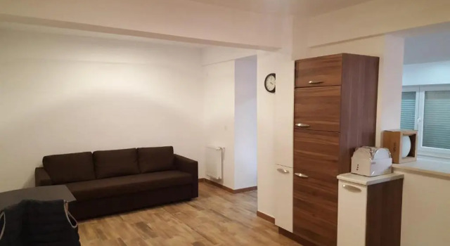 lenusk 2, Rezerwuj Hotel Hotele w Ilfov z parkingiem, Parking