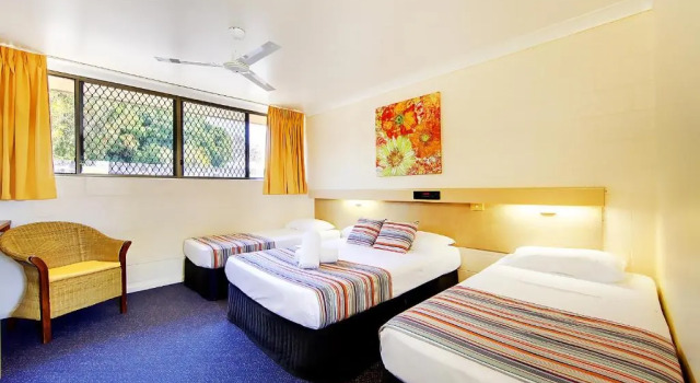 Номер Classic Raintree Motel