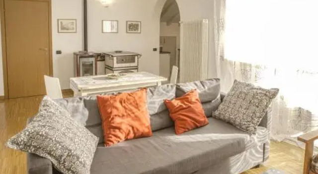 Casa Rosa, Prenota Hotel Luisago Lombardia