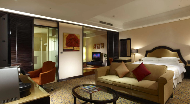 E-Da Royal Hotel