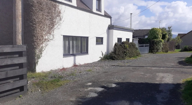 Ochil Cottage In Bannockburn, Close to Stirling