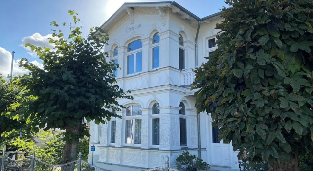 Villa Cremona, Rezervați Vilă Hoteluri în Bansin cu mic dejun, Mic dejun