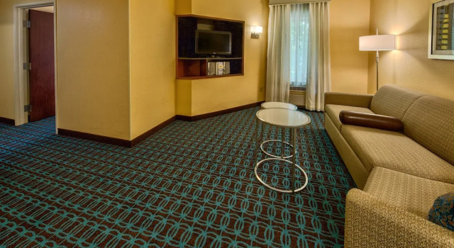 Двухместный люкс Fairfield by Marriott Russellville