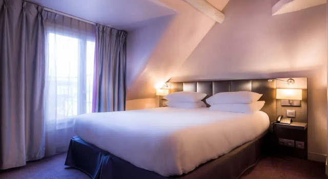 Четырёхместный семейный номер Standard Hotel Massena