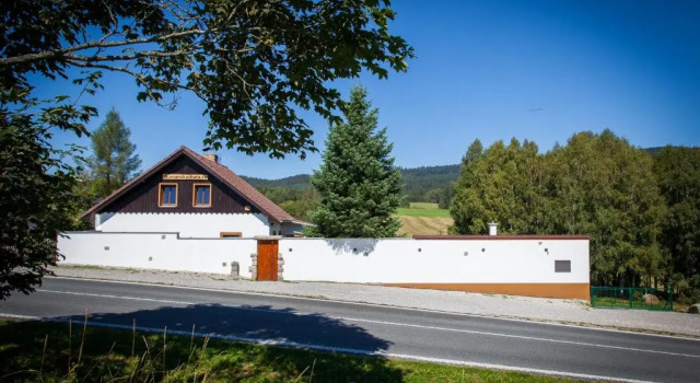 Šumavská Chata, Prenota Hotel Volary 