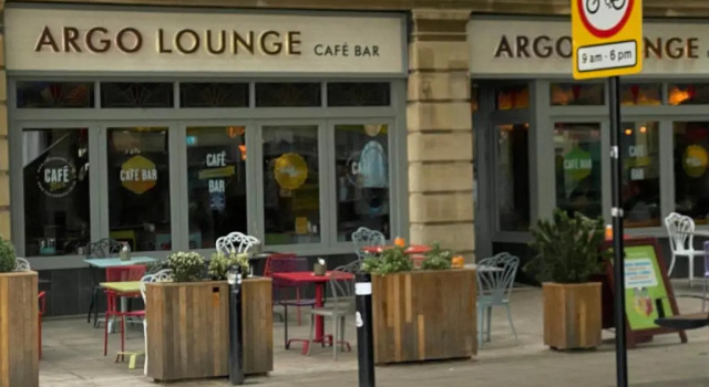 Апартаменты One Bedroom Peterborough Apartment Contractor Locum Staff welcome close to town Center city healthcare Center and train station Parking available on request