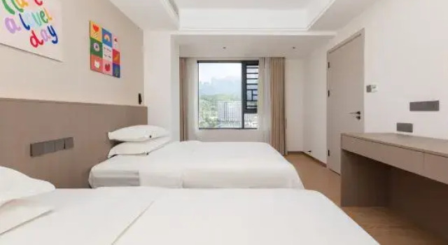 Семейный люкс с 4 комнатами My Heart Returns · Zhangjiajie Zero-Pressure Luxury Dream Apartment