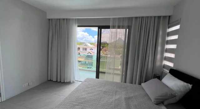 3BD Luxury Penthouse, Big Terrace, 5min from beach, Prenota Hotel Flic-en-Flac Mauritius Costa Ovest