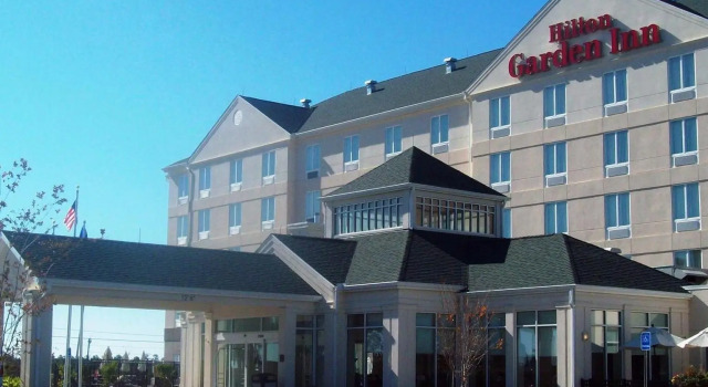 Двухместный люкс Hilton Garden Inn Gulfport Airport