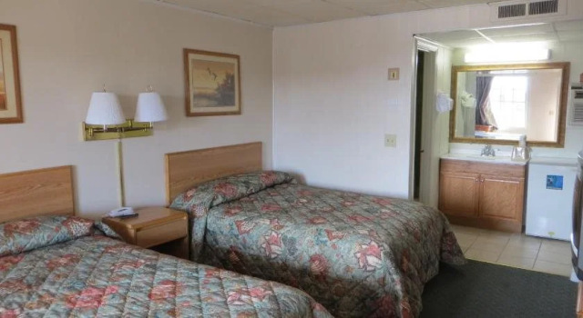 Pine Crest Motor Lodge, Boek Hotel Canton Georgia