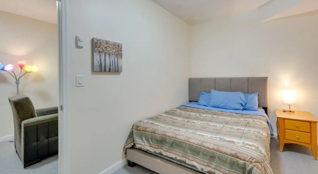 Comfortable Elizabeth Retreat ~ 16 Mi to Manhattan