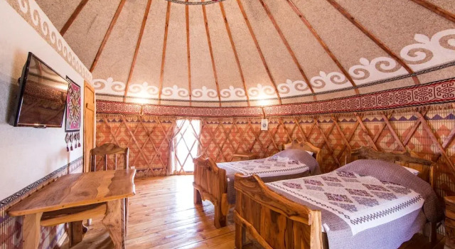 Номер Deluxe Курорт Altyn Bulak на берегу озера