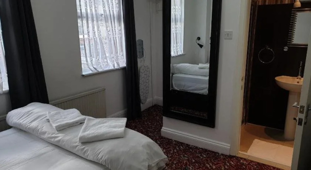 Old Friend Hotel