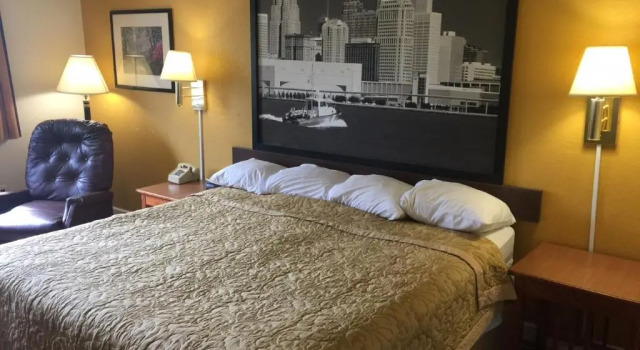 Номер Standard Super 8 by Wyndham Canton/Livonia Area