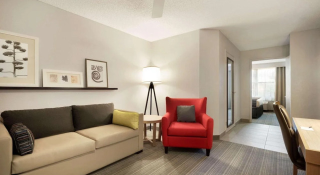 Люкс c 1 комнатой Country Inn & Suites by Radisson, Minneapolis West, MN
