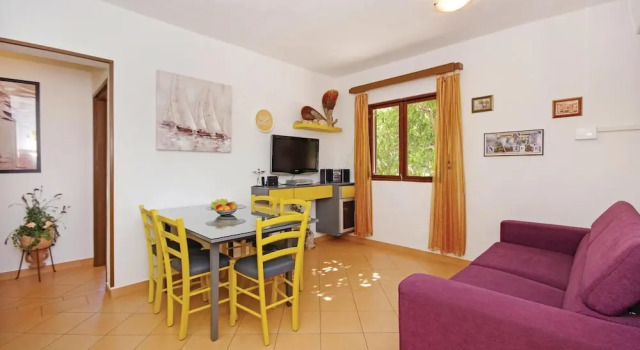 Amazing Home in Sucuraj With 3 Bedrooms and Wifi, Prenota Hotel Sućuraj 