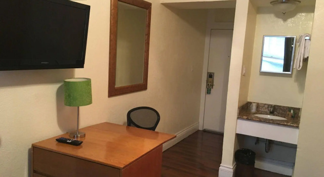 Post Hotel