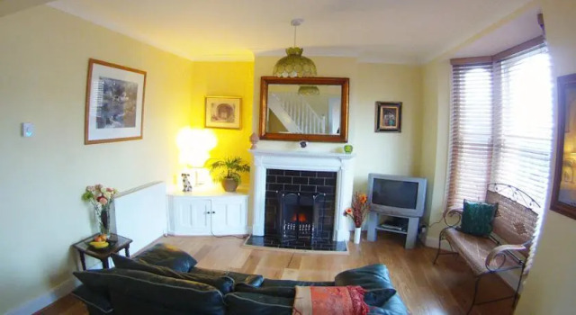Aldershot House