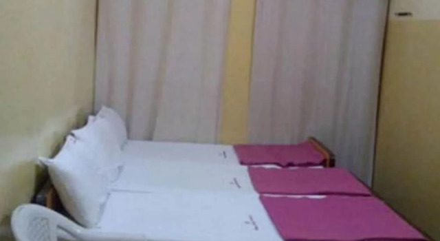 Rathna Mahal Residency, Rezervovat Hotel  