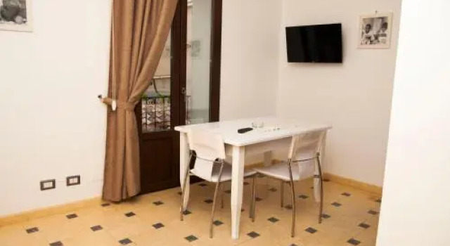 Kefa Holiday - Casa Filicudi, Забронировать Отель Чефалу Madonie Regional Natural Park, рядом с Собор Чефалу