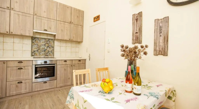 Апартаменты с видом на сад Szeged szíve - Bécsi színek apartman