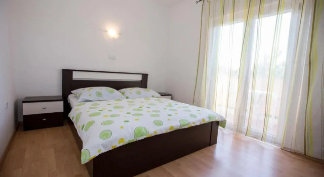 Apartments Simona, Varaa Huoneisto Hotellit Kvarner Islands uima-altaalla, Uima-allas