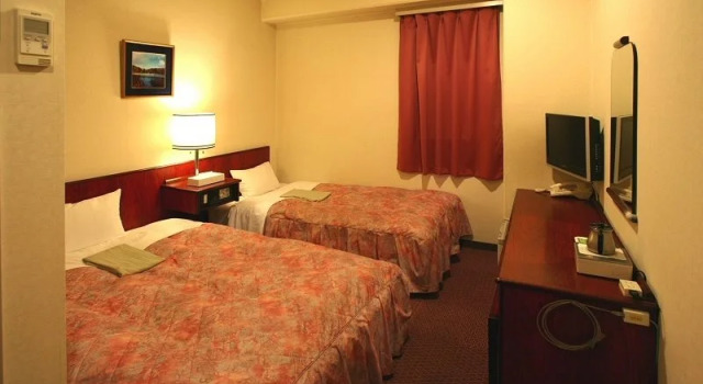 Okayama SunShine Hotel, Rezerwuj Hotel Hotele w Chugoku z parkingiem, Parking