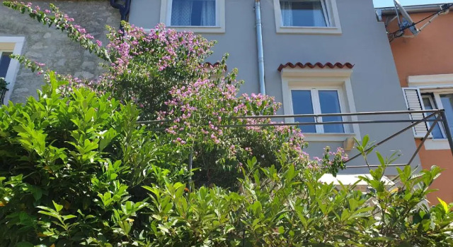 Apartment Fay, Забронировать Апартаменты/квартира Отели Мали-Лошиня с парковкой, рядом с Автобусный вокзал Mali Losinj, Парковка