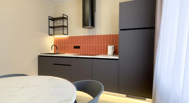 Aparts Pro (Apartments Pro) on Anetta Bass Street 2c8, Prenota Appartamento  