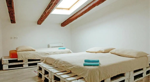 Трёхместный номер Economy Hostel Mare
