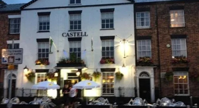 Y Castell Hotel