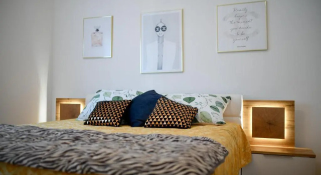 Dream House Apartment