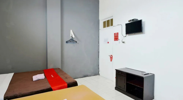 ZEN Rooms Basic Near Pasar Baru, Prenota Hotel Sawah 